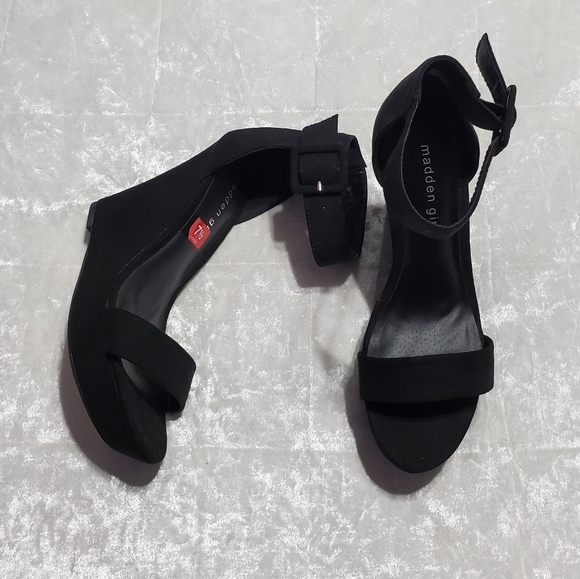 Madden Girl Black Suede Wedges - Picture 2 of 7